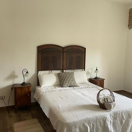 Rocchetta Tanaro Tenuta Nissole מראה חיצוני תמונה